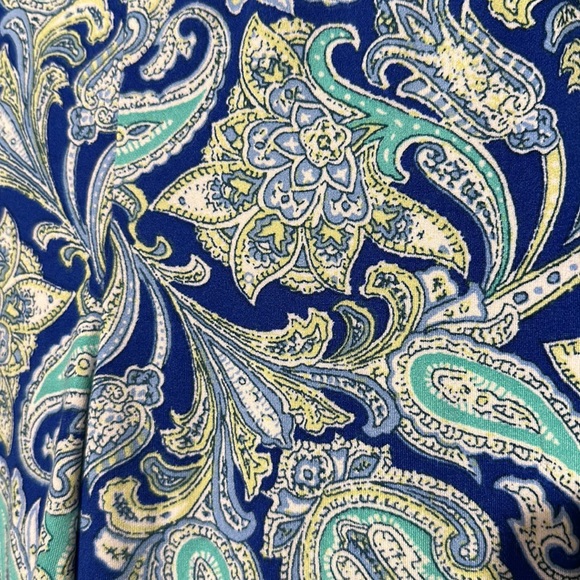 French Laundry Stretchy Blue and Green Paisley Print Leggings - Picture 5 of 7